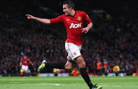 电子竞技下载网址-费德勒回归赛场，问鼎冠军首场状态亮眼，曼联观众沸腾！