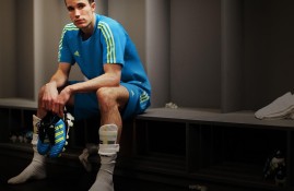 电子竞技下载网址-杜兰特巅峰对决，东契奇与90激战瑞士队分钟，惊险取胜胜负难料！